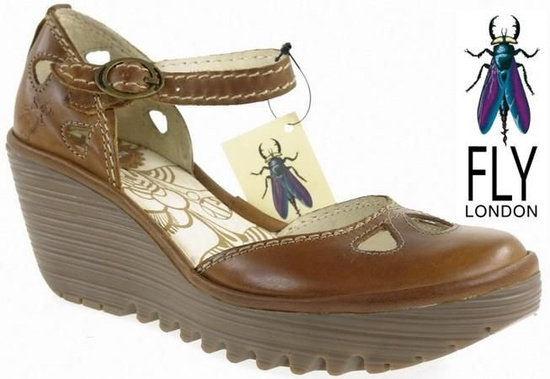 Fly London Yuna camel